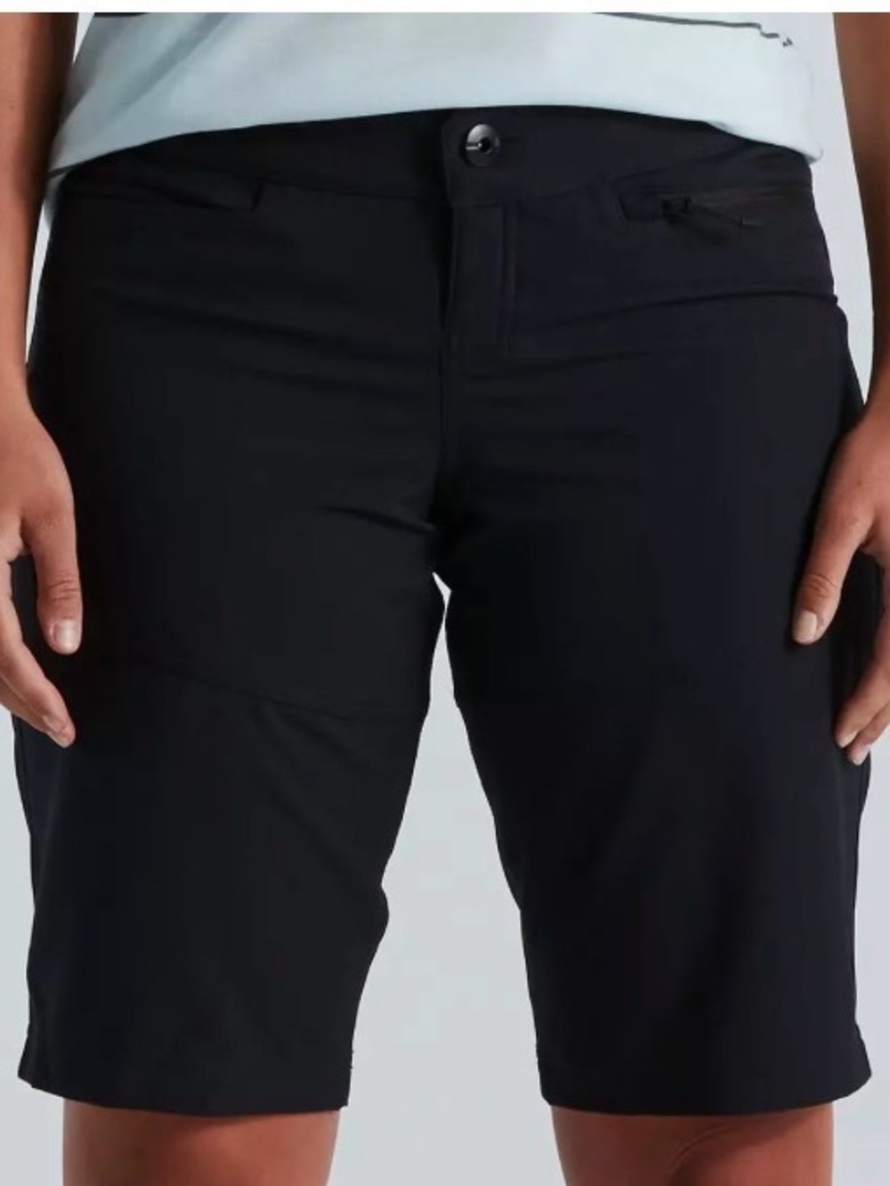 Specialized women’s Trail Shorts w/ liner bike shorts